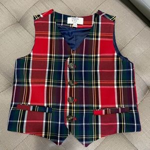 2T Crown & Ivy vest